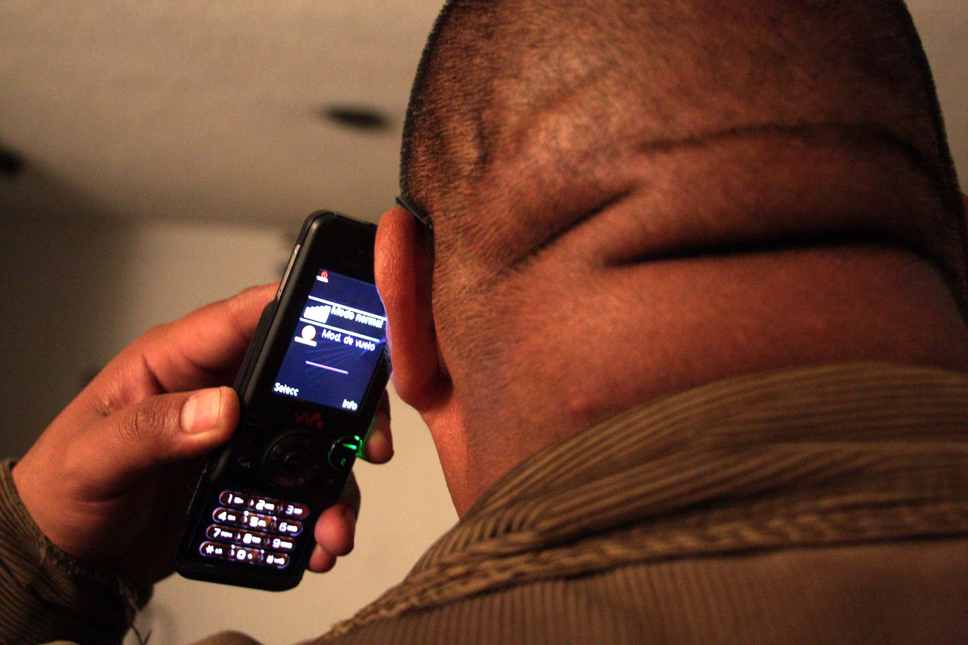 Reclusos hacen 7 mil llamadas de un solo celular desde penal de Santa Martha