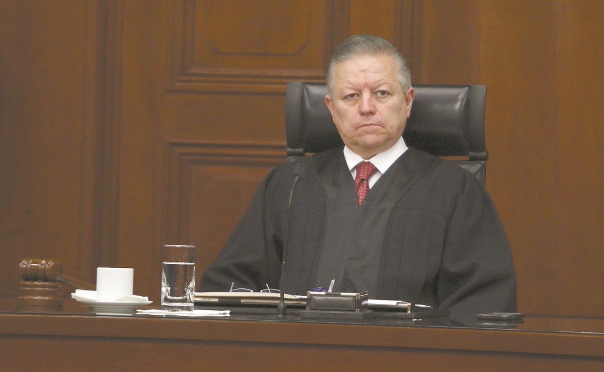 Van Senadores contra extensión de mandato de Arturo Zaldívar