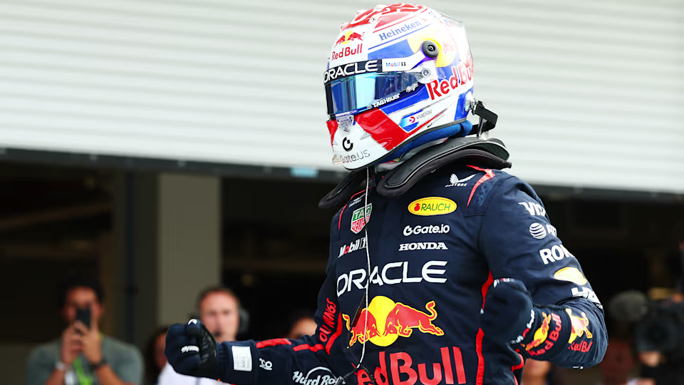 Verstappen avanza hacia la pole position por delante de Norris