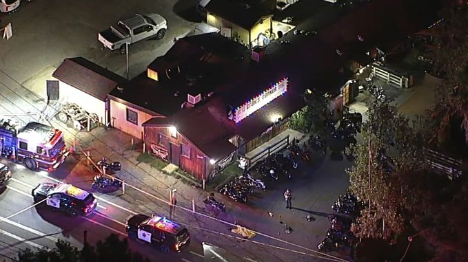 Balacera en bar de California deja cuatro muertos