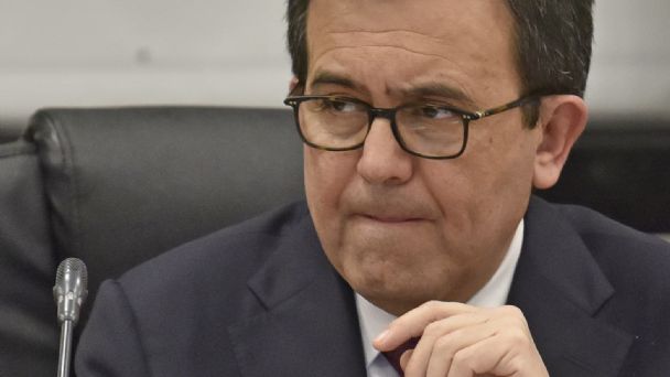 Ese destapador no me hace corcholata, responde Ildefonso Guajardo a AMLO