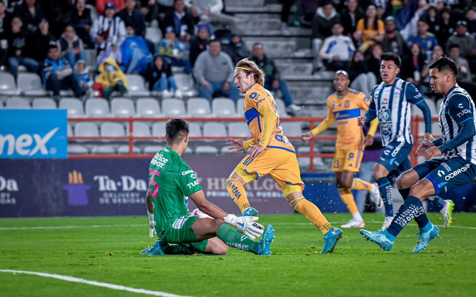 VIDEO Vibrante partido, pero Tuzos y Tigres reparten puntos