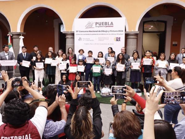 Reconoce gobierno de Puebla talento de niños y jóvenes artistas