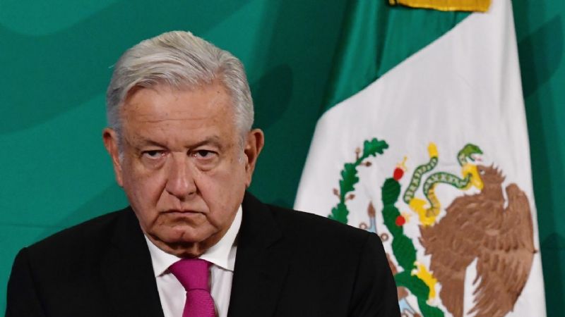 AMLO amenaza independencia judicial en México