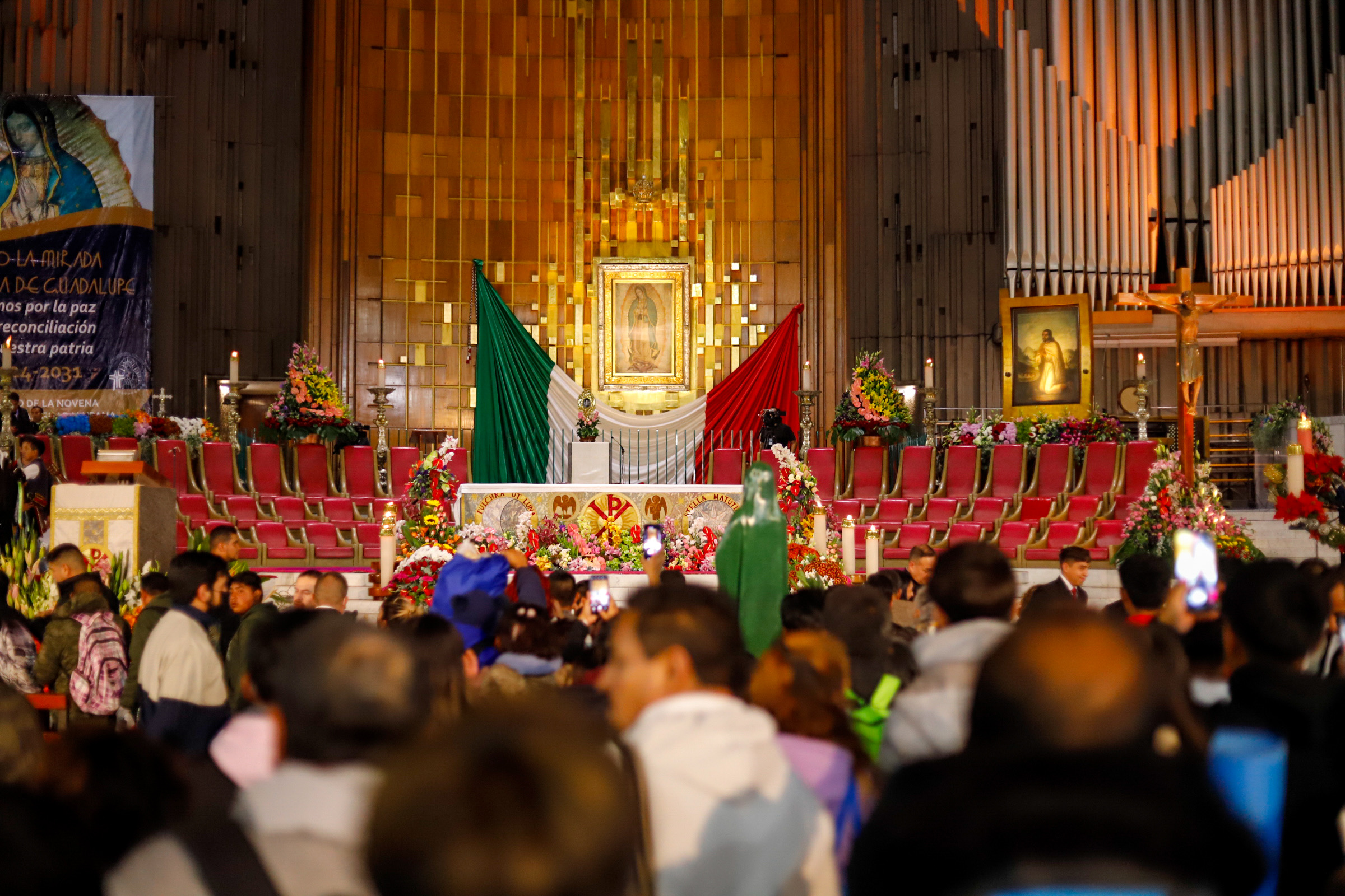 Ya van más de cinco millones de peregrinos que visitan la Virgen de Guadalupe