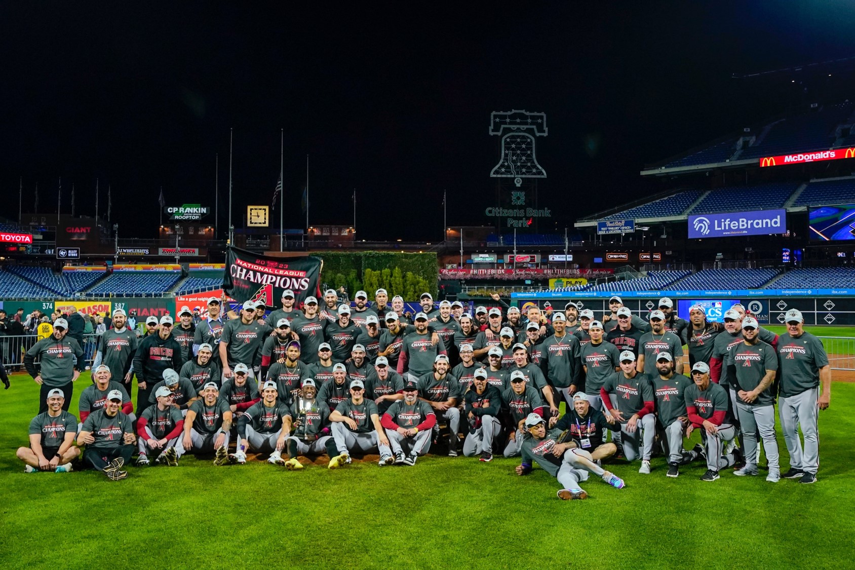 VIDEO Diamondbacks son los campeones de la Liga Nacional