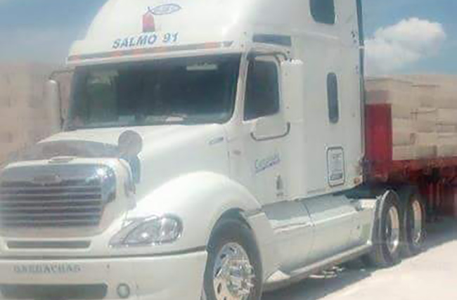 Roban camión cargado con fierro en la Amozoc-Perote 