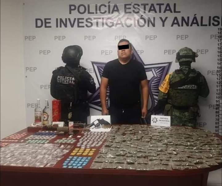 Liberan a exjefe de la SSP detenido con droga en Esperanza