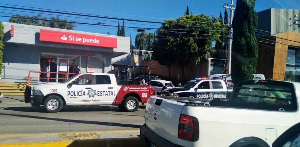 Robos a cuentahabientes, imparables en Puebla; ahora en Santa Cruz Buenavista