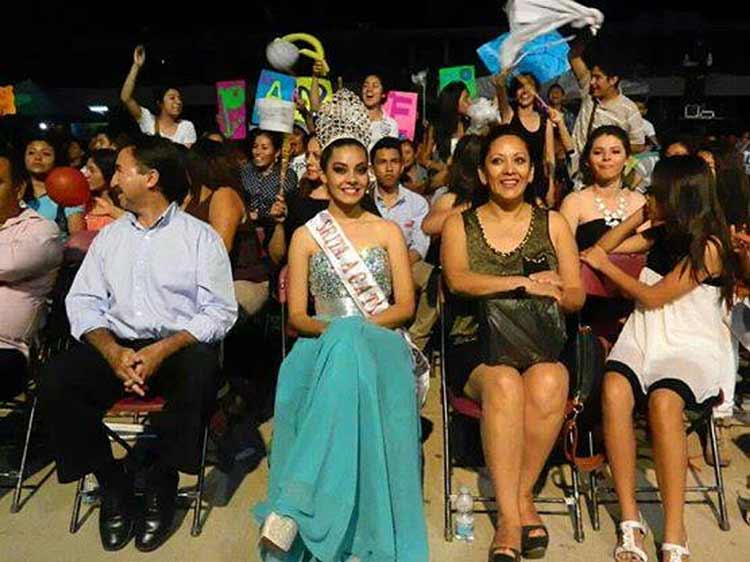 Arranca con la Semana Santa la Feria de Acatlán 2014