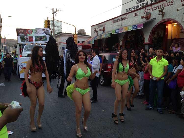 Arranca con la Semana Santa la Feria de Acatlán 2014