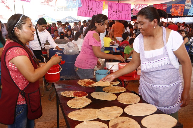 Regalarán 100 mil gorditas en La Resurrección