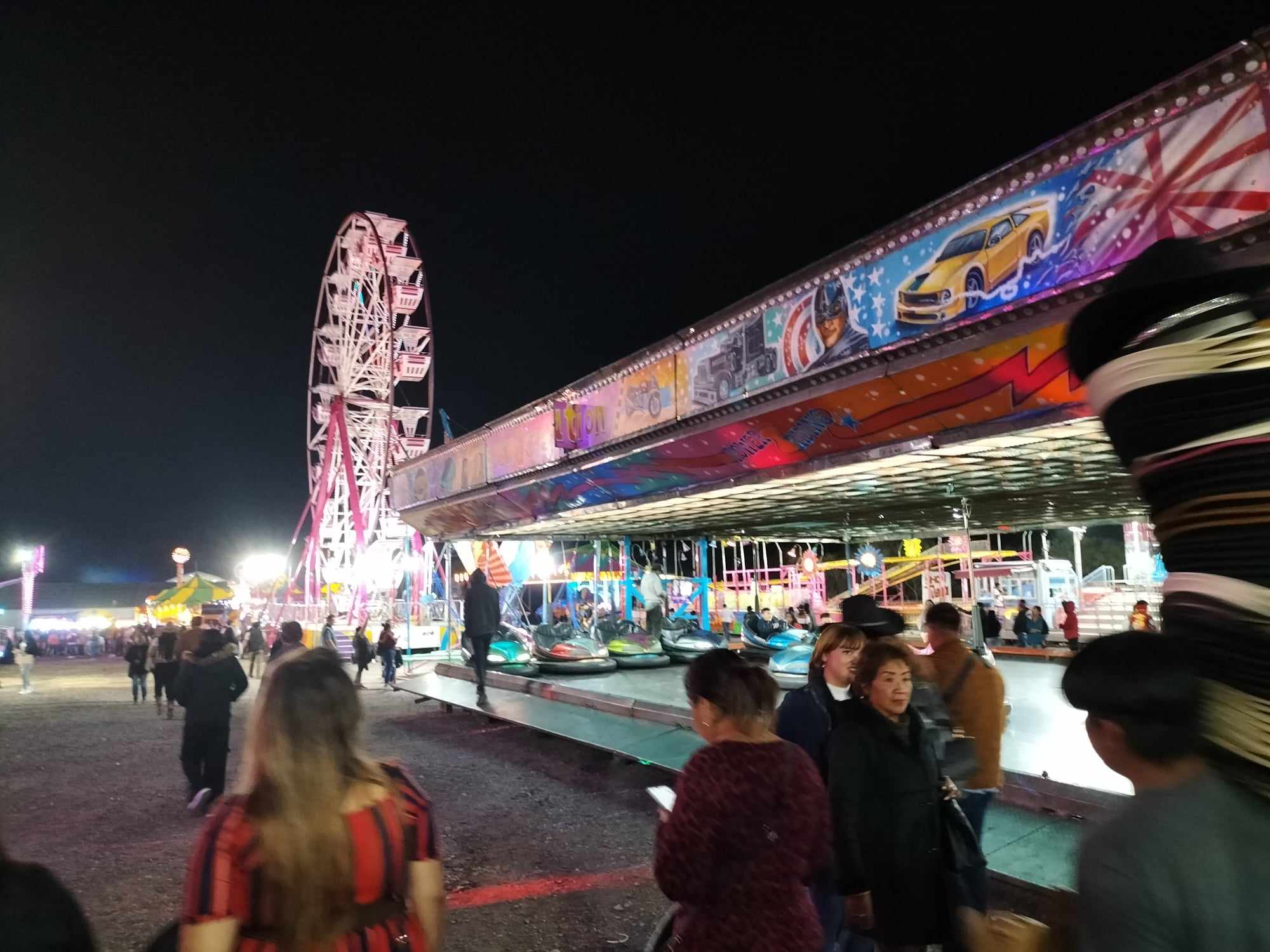 Arranca Feria de Tehuacán con juegos mecánicos, conciertos y gastronomía