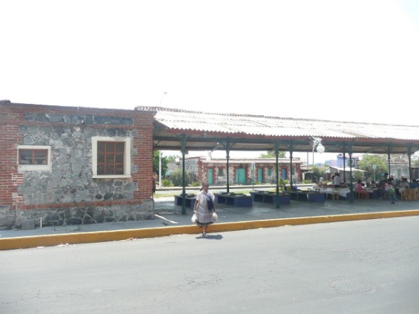 Comerciante viola a niña cuando iba por comida en Atlixco