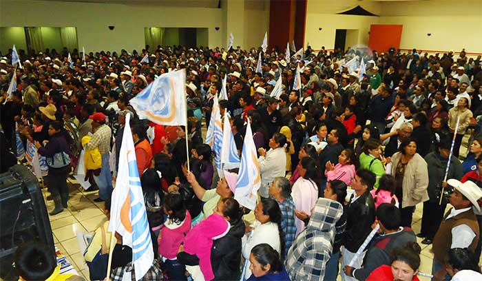Festeja Puebla Unida triunfo en Zacapoaxtla