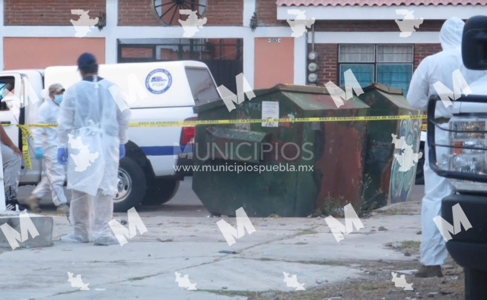 VIDEO Hallan recién nacido en contenedor de basura en Puebla; es el segundo del día