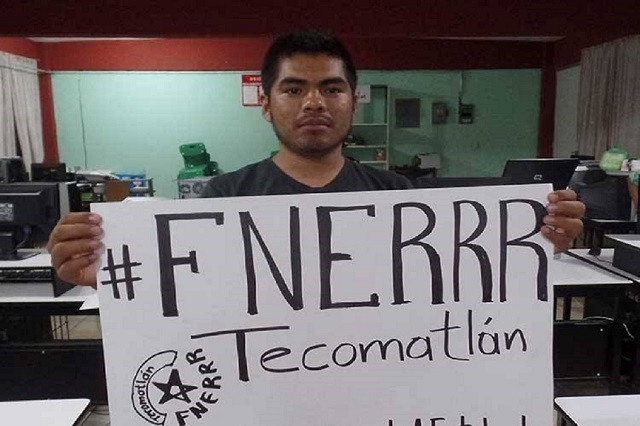 Alumnos del Tecnológico de Tecomatlán denuncian atraso en pago de becas