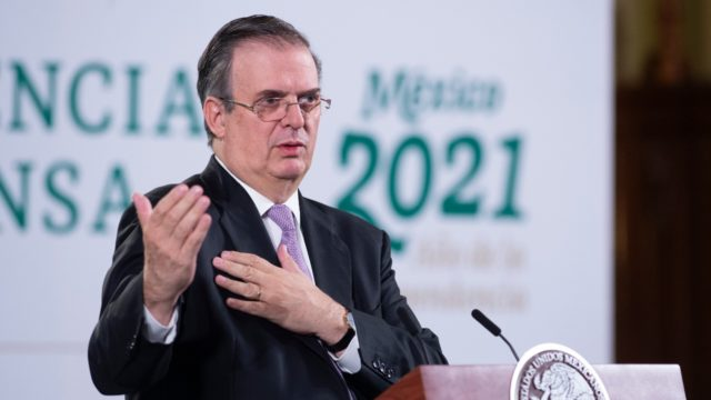 Ebrard anuncia la llegada de agentes de México a EU para tratar el tráfico de armas