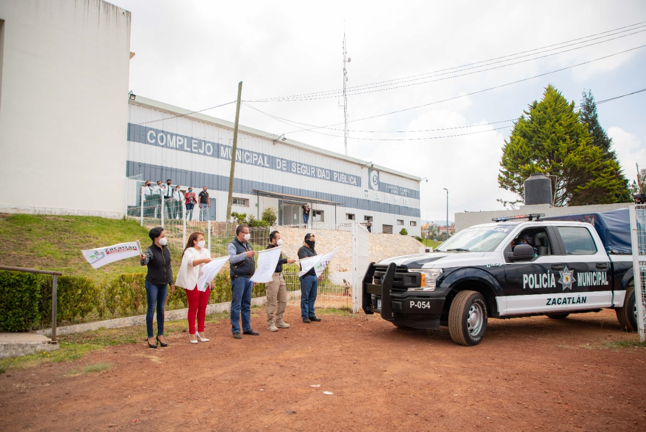 Entregan patrullas nuevas a Seguridad Pública de Zacatlán