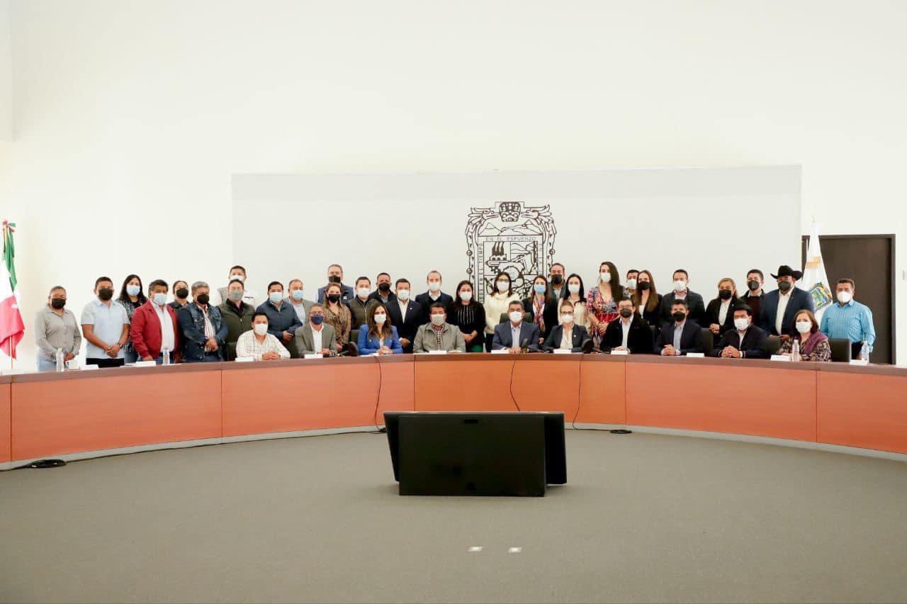 Ediles panistas responden al llamado de trabajo con el gobernador Céspedes