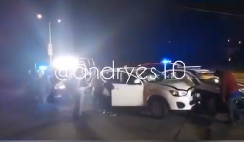 Chocan patrulla al atender reporte de balacera, hay 2 policías heridos