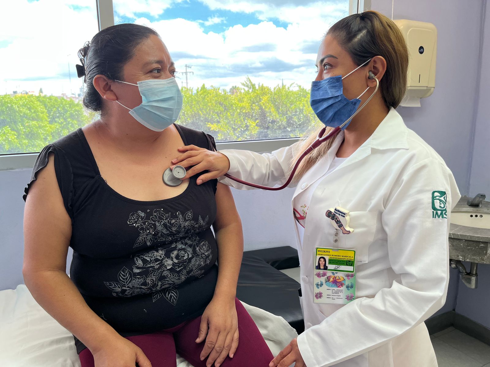 Ya suman 86 personas con rinitis por ceniza del Popocatépetl en Puebla