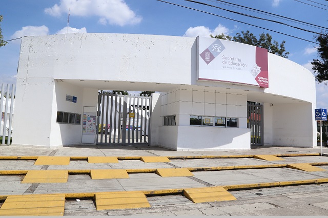 Con auditoría, se garantizará transparencia en otorgamiento de plazas de docentes: MBH