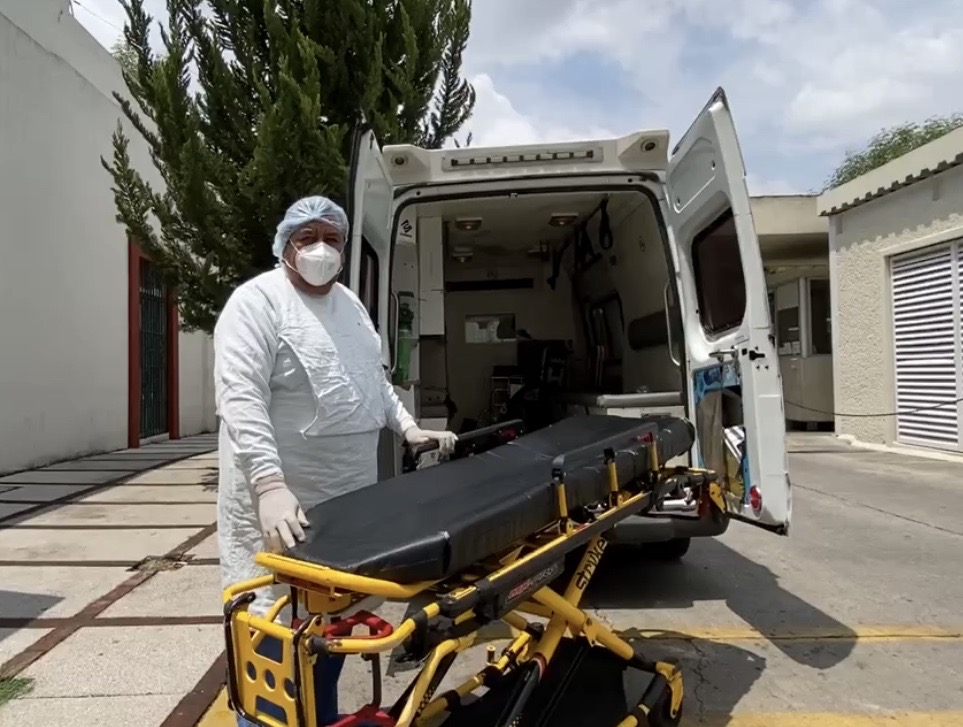 Operadores de ambulancias del IMSS relatan experiencias ante Covid-19