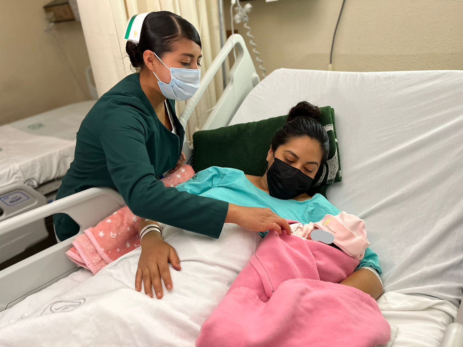 Nace en IMSS de Metepec en Atlixco primera bebé en nuevas instalaciones