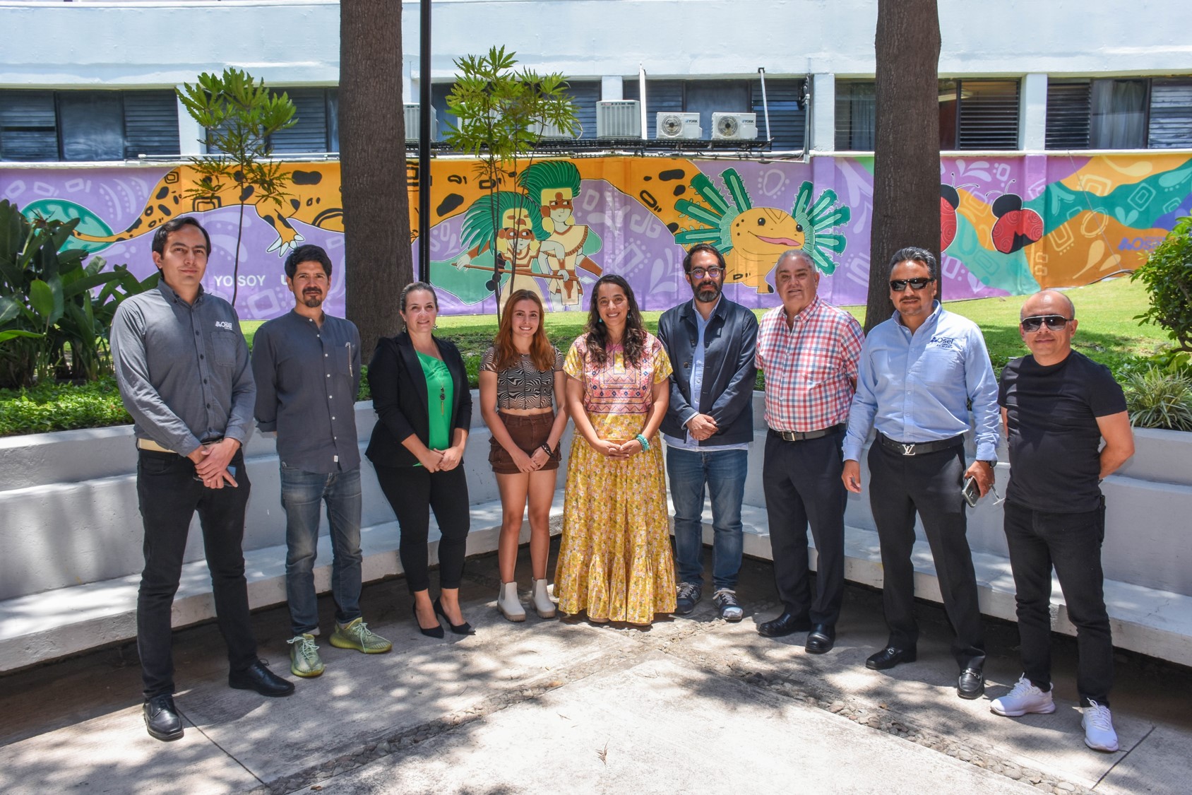 Estudiantes de la UDLAP inauguran Mural del Ajolote