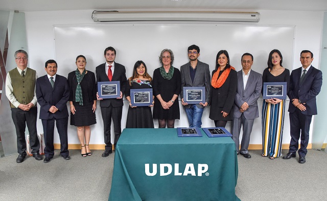 Distinguen a 11 egresados de ingeniería de la UDLAP