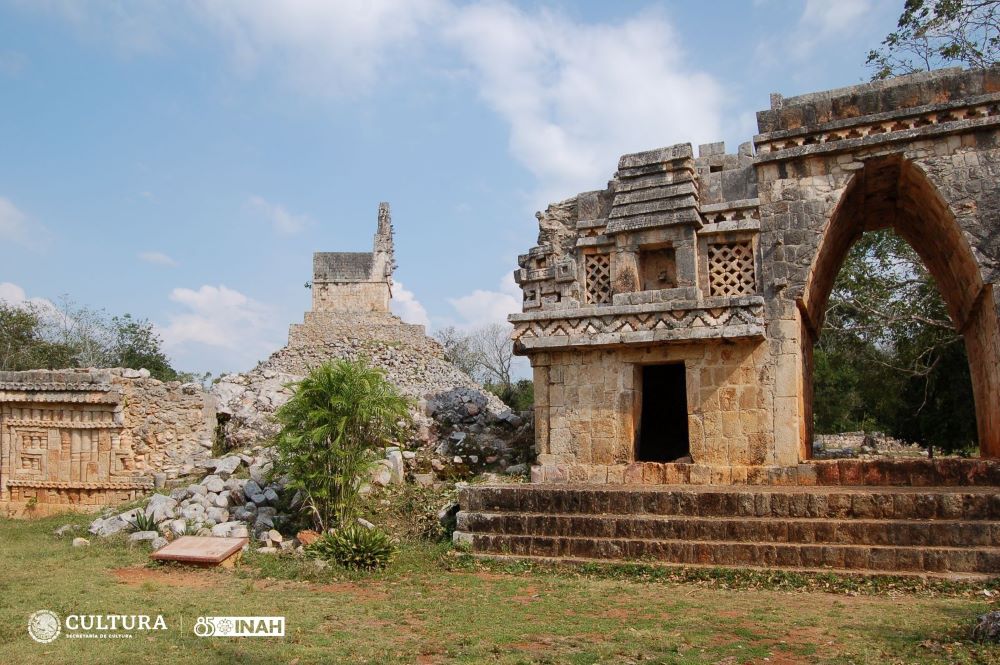 Zonas arqueológicas de Campeche y Yucatán cerrarán temporalmente por Beryl 