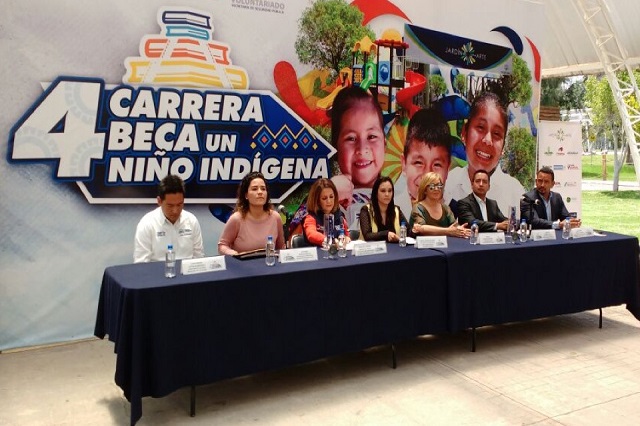 SSP y SEDIF presentan cuarta Carrera Beca a un niñ@ indígena