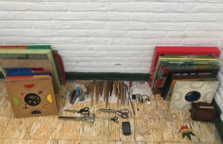Decomisan más de 16 mil pesos y armas en el Cereso de Tehuacán
