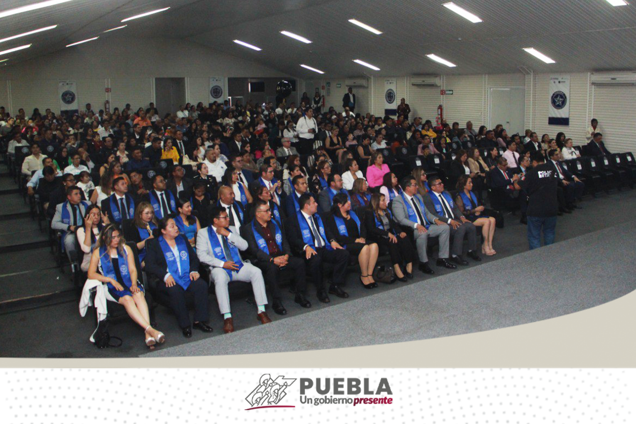 Se gradúan 50 estudiantes de la  Academia Ignacio Zaragoza