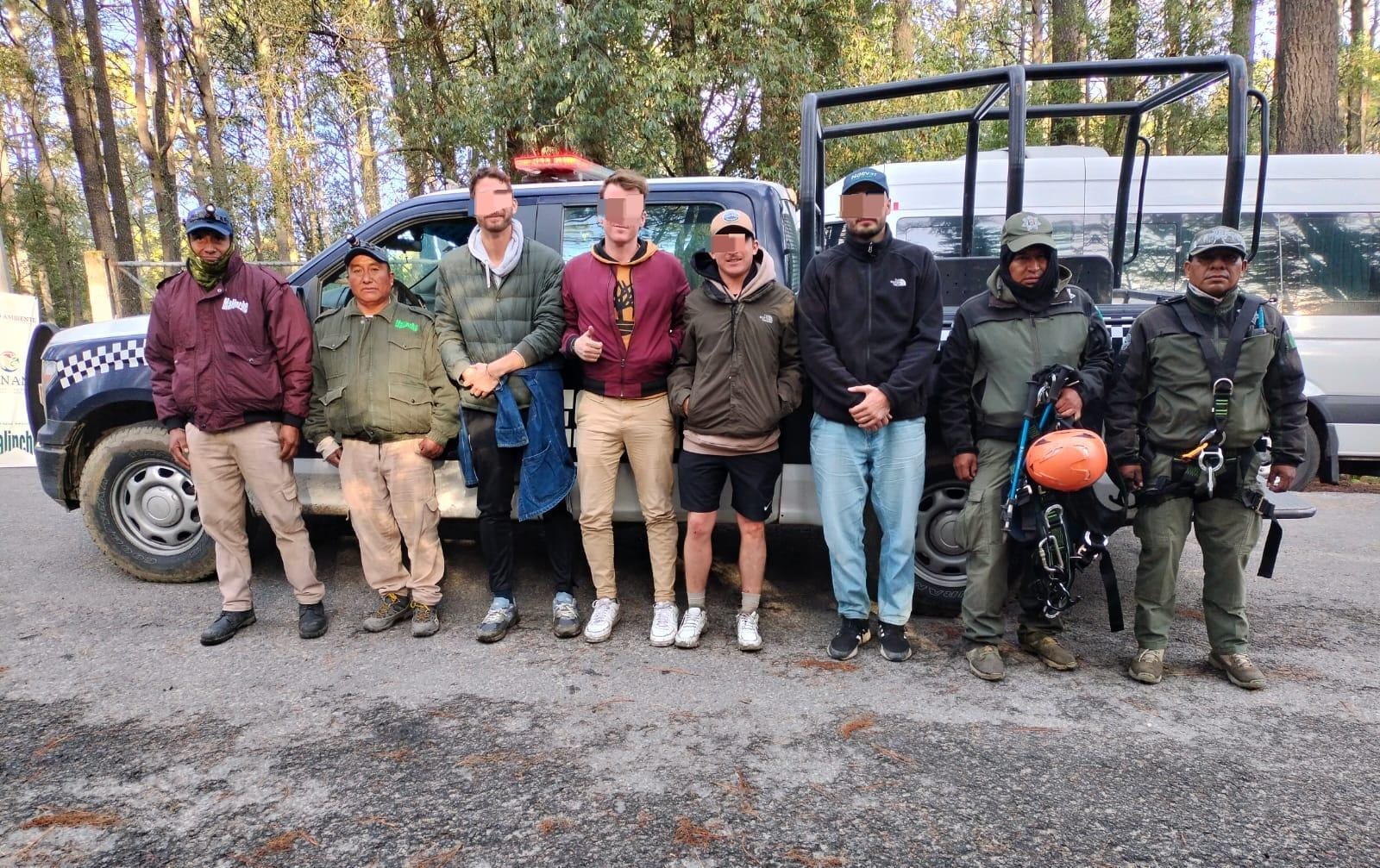 Franceses se extravían en la Malinche y los salva la Policía de Montaña