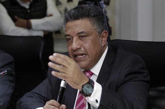 Desea Barbosa pronta recuperación a Francisco Romero
