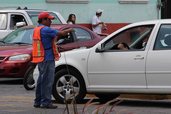 Tránsito remite hasta 5 franeleros a la semana por apartado de lugares en zona centro