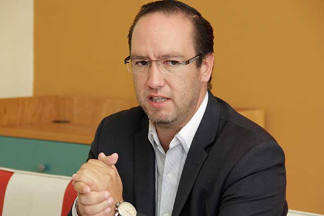 Conflicto en la Udlap golpea a comercios de la zona  