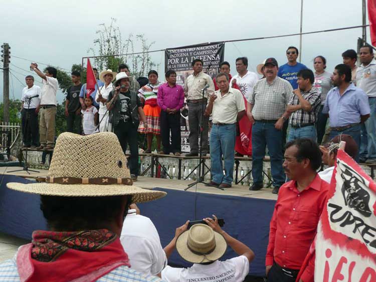 Surge Frente Indígena Campesino de México contra proyectos de muerte