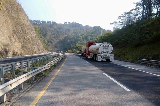 Cierran por seis horas autopista México-Tuxpan por fuga de gas LP