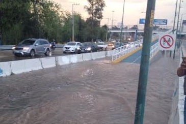 En contingencia de coronavirus, 13 colonias sin agua por fuga sobre Periférico
