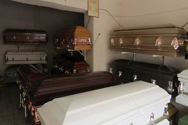 Funerarias de Puebla deben reforzar medidas de prevención por COVID-19