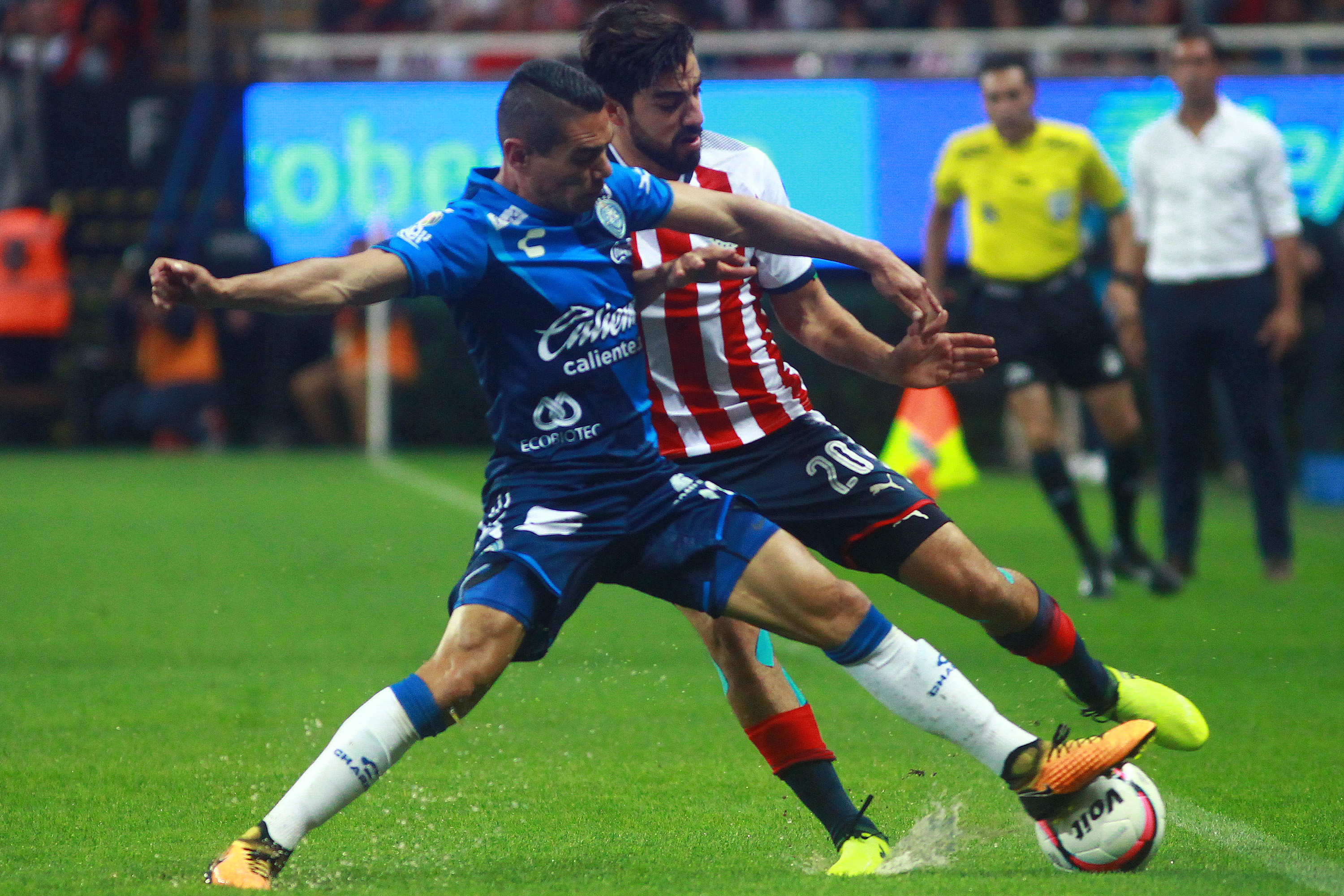 En partido polémico, La Franja gana por un gol al Guadalajara