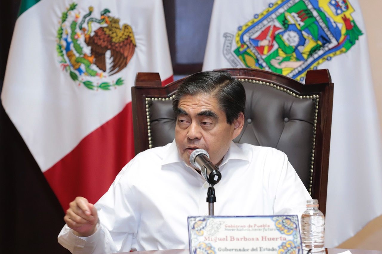 Ofrece Barbosa trabajo coordinado nuevo comandante de Sedena en Puebla