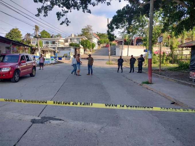 Hallan en dos hieleras restos humanos en Poza Rica