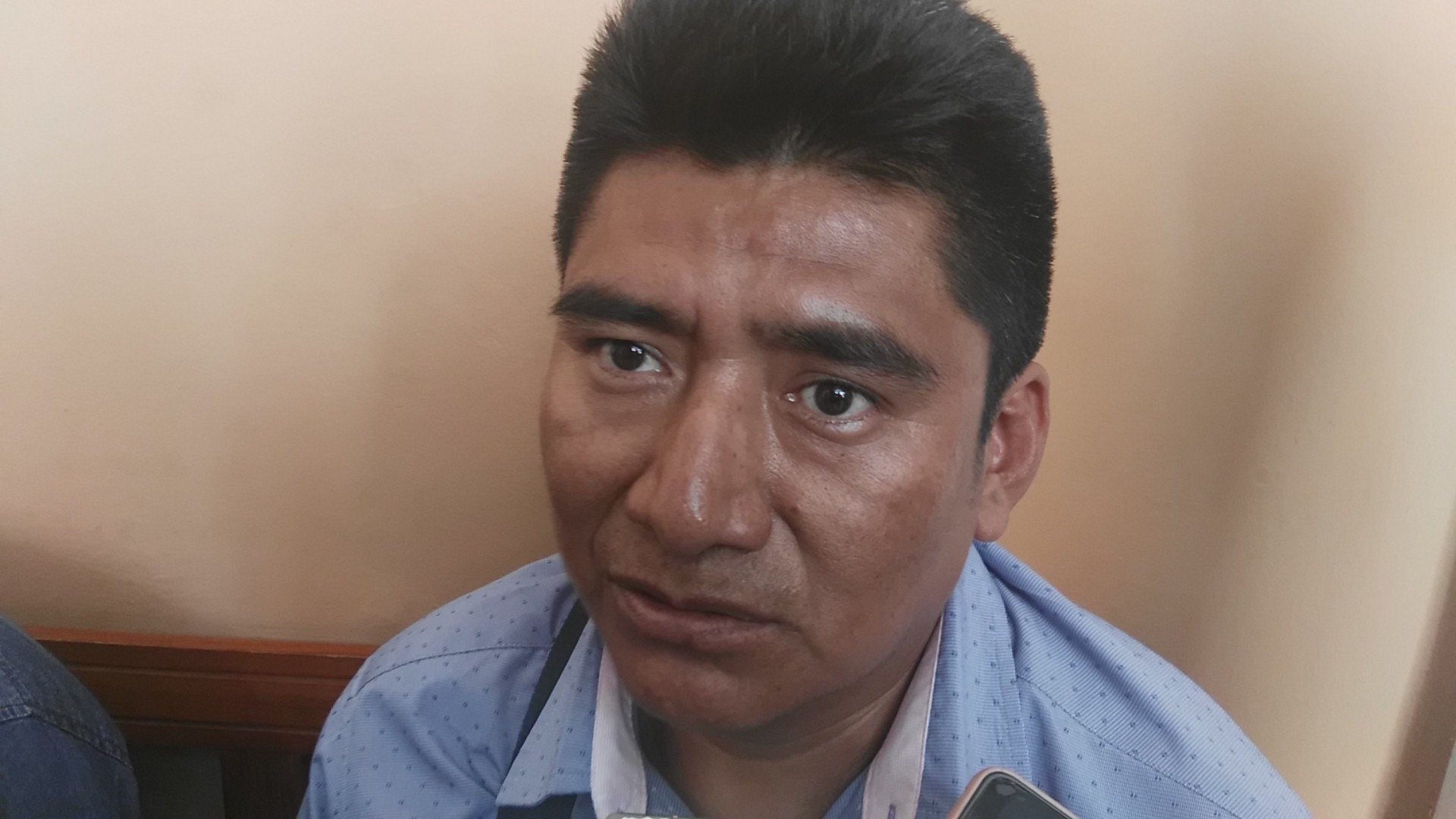 Inhabilitan por un año a edil auxiliar de Coapan