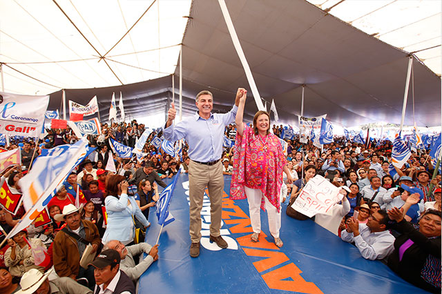 Antonio Gali visita Azumiatla en su primer día de campaña