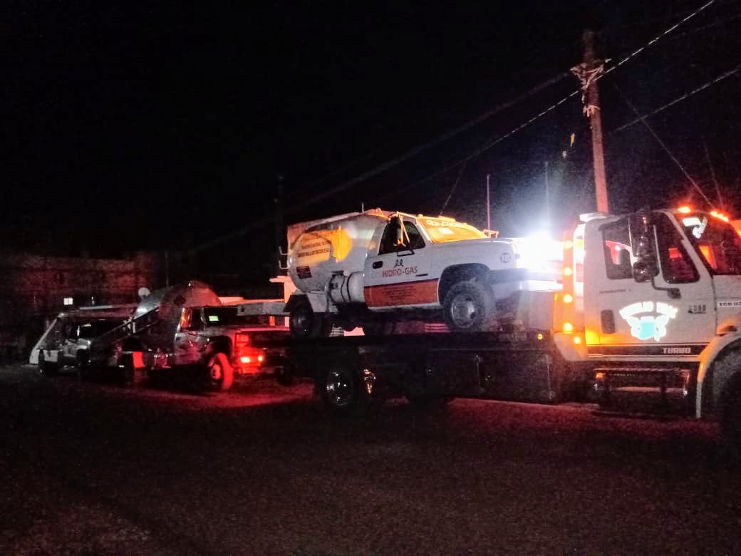 Aseguran 22 vehículos en operativo contra robo de gas en Tlalancaleca