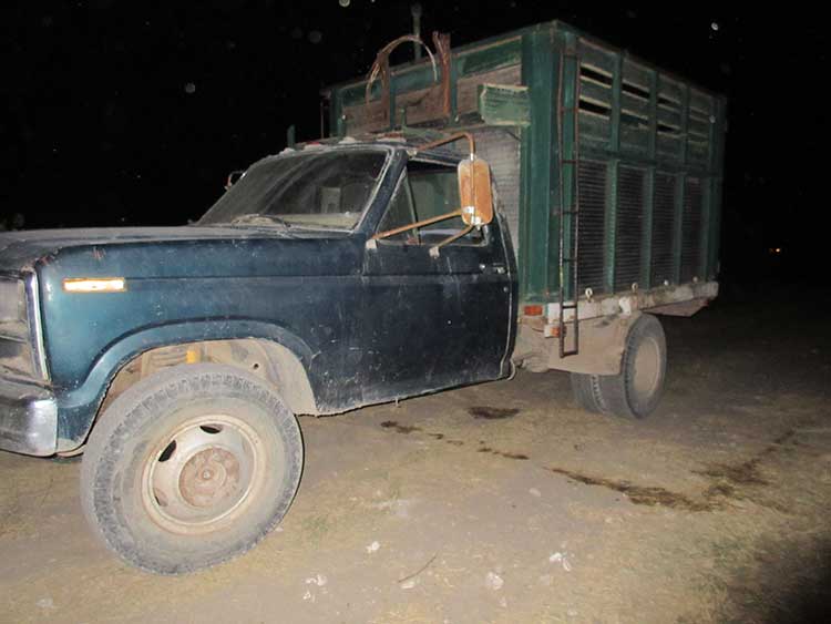 Aseguran cuatro vehículos con combustible robado en Tepeaca